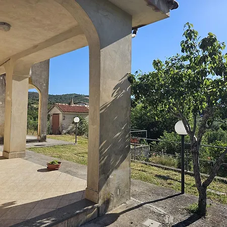 Giardino Dei Libri Ascea
